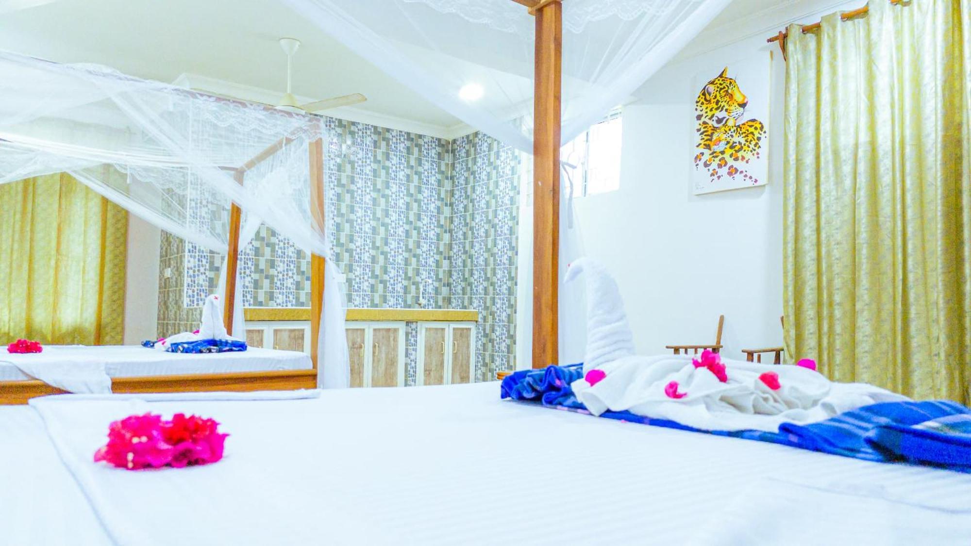 Sands Inn Hotel プワニ・チャンガーニ エクステリア 写真