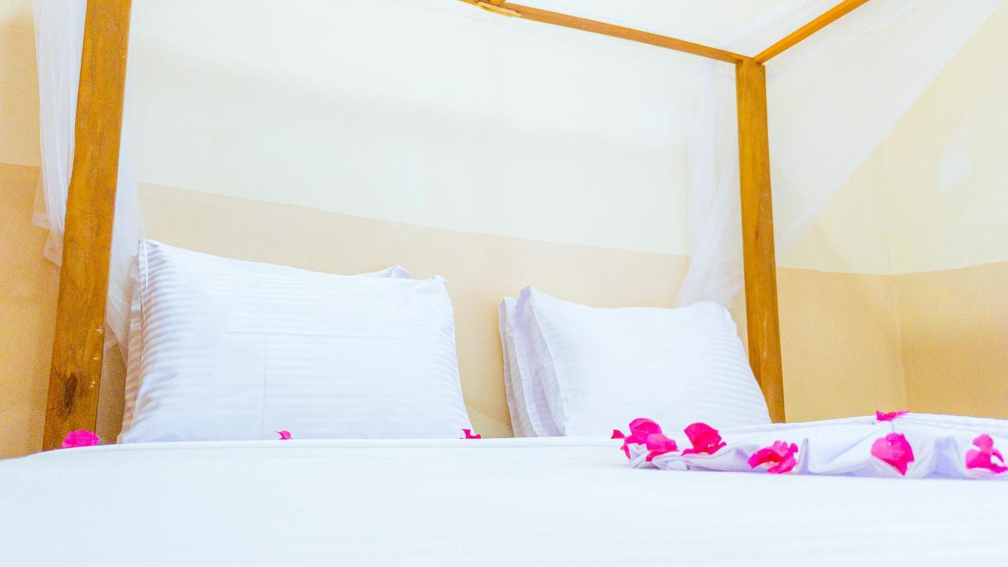 Sands Inn Hotel プワニ・チャンガーニ エクステリア 写真
